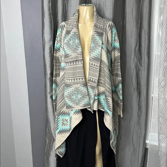 DREAMERS Gray Mint Aztec Southwestern
Santa Fe Waterfall Open Cardigan Sz S/M - Picture 3 of 7
